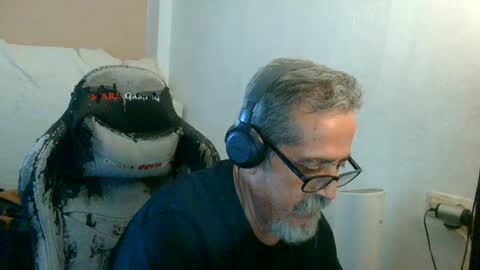Snapshot of neron401 chatting on July 2026 03:47:02 PM neron401 online show from July 2026 03:47:02 PM