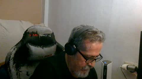 Snapshot of neron401 chatting on July 2026 01:30:02 AM neron401 online show from July 2026 01:30:02 AM