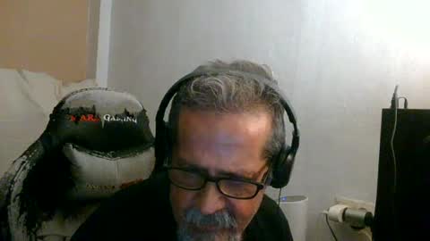 Snapshot of neron401 chatting on July 2026 01:15:02 AM neron401 online show from July 2026 01:15:02 AM