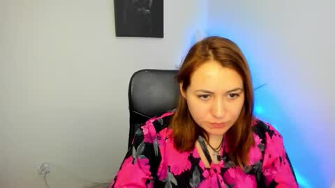 Snapshot of nessa_bunny chatting on December 2025 02:00:02 PM Nessa online show from December 2025 02:00:02 PM