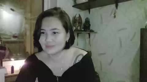 Snapshot of nettie_allie chatting on December 2025 12:38:02 AM Nettie Allie online show from December 2025 12:38:02 AM