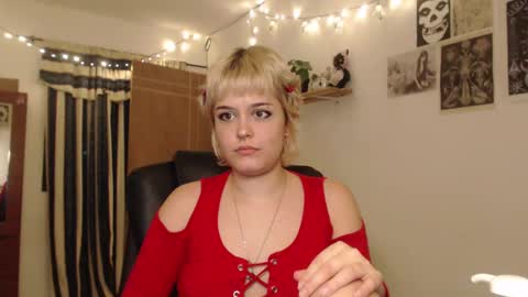 Snapshot of neurotic_witch chatting on March 2025 08:56:02 AM Mar online show from March 2025 08:56:02 AM