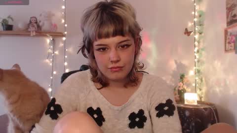 Snapshot of neurotic_witch chatting on September 2025 05:57:01 PM Mar online show from September 2025 05:57:01 PM