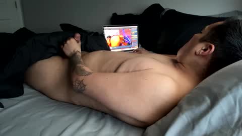 Snapshot of never___satisfied chatting on March 2025 04:11:01 PM never___satisfied online show from March 2025 04:11:01 PM