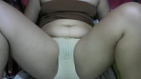 Snapshot of new_lady24 chatting on December 2024 02:59:01 AM new_lady24 online show from December 2024 02:59:01 AM