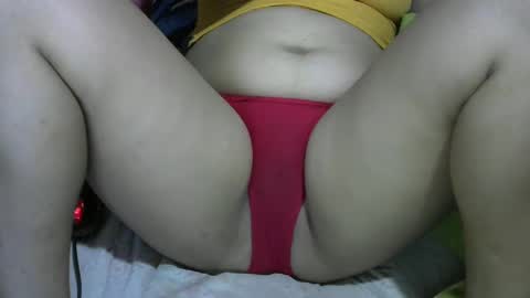 Snapshot of new_lady24 chatting on December 2024 06:38:02 PM new_lady24 online show from December 2024 06:38:02 PM