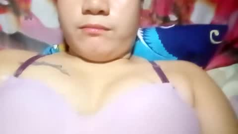 Snapshot of new_lady24 chatting on February 2025 12:27:01 AM new_lady24 online show from February 2025 12:27:01 AM