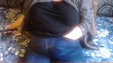 Lilly  online show from November 2025 12:15:01 PM