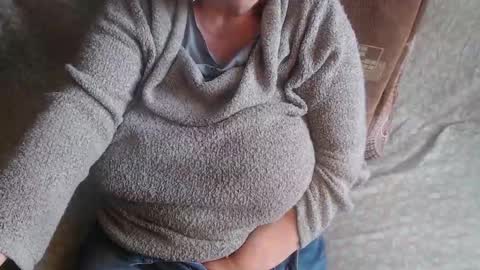 Lilly  online show from January 2026 12:21:02 PM