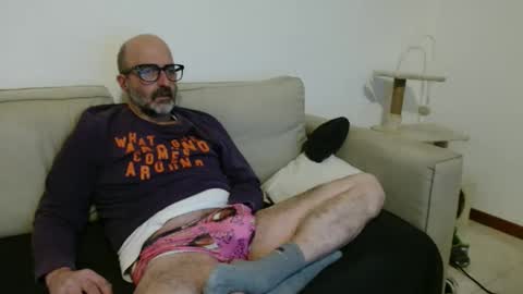 simi online show from December 2025 09:33:01 PM