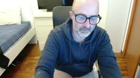 simi online show from January 2026 08:12:01 PM