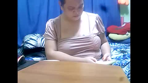 Snapshot of new_taboo_fetishqueen chatting on January 2025 02:20:02 AM mariapaula online show from January 2025 02:20:02 AM