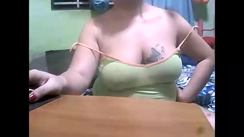 Snapshot of new_taboo_fetishqueen chatting on September 2025 03:47:01 PM mariapaula online show from September 2025 03:47:01 PM