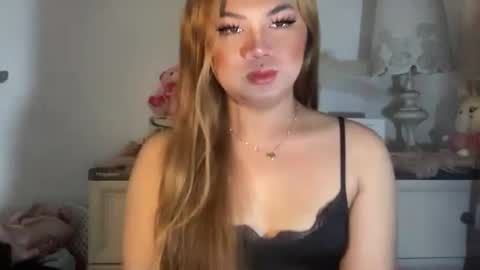 Snapshot of newbitch_intown69 chatting on November 2025 01:27:02 AM Jane online show from November 2025 01:27:02 AM