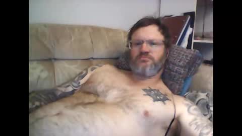 NEWBREED666 online show from November 2025 06:28:02 PM