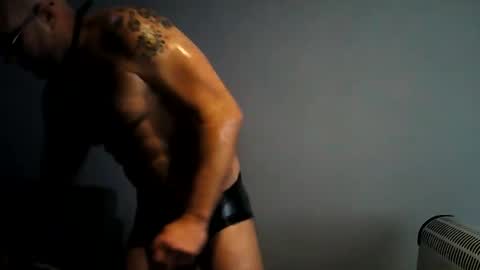 newcamboy1 online show from January 2026 03:43:01 AM