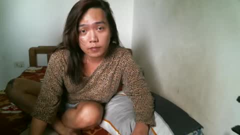 Snapshot of newest_star69 chatting on February 2025 04:34:01 AM Lucy Pearl online show from February 2025 04:34:01 AM