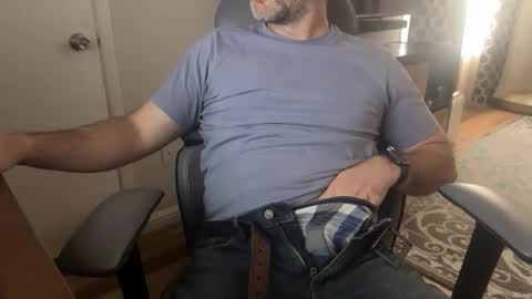 newguy_097 online show from November 2025 08:53:02 PM