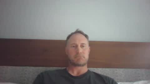 Snapshot of newportman1030 chatting on February 2025 11:30:02 PM amandandhisgirl online show from February 2025 11:30:02 PM