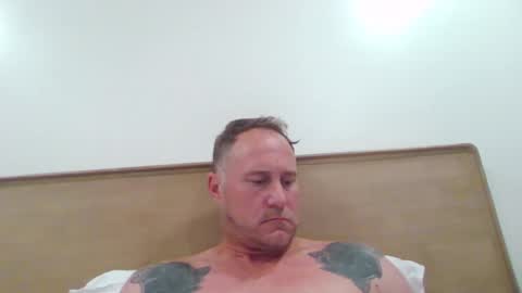 Snapshot of newportman1030 chatting on October 2025 02:29:01 AM amandandhisgirl online show from October 2025 02:29:01 AM