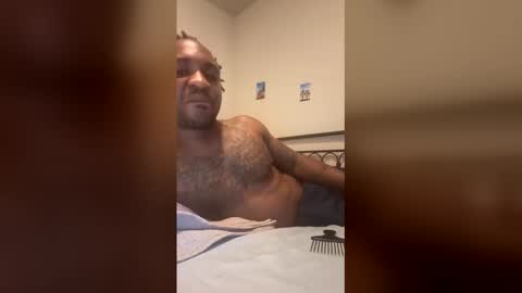 Snapshot of newsong2301 chatting on February 2026 03:29:02 AM newsong2301 online show from February 2026 03:29:02 AM