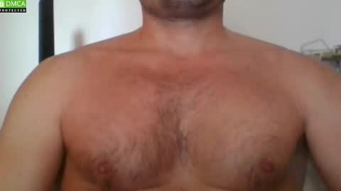 newtyguy90 online show from October 2025 09:10:01 AM