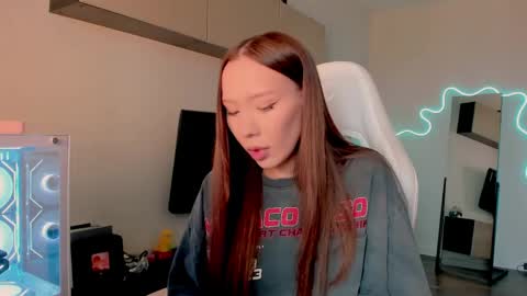 Mina online show from April 2026 06:38:01 AM