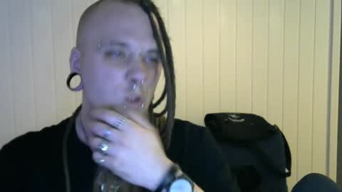 Snapshot of nezvers chatting on January 2025 10:56:01 PM YouPick online show from January 2025 10:56:01 PM