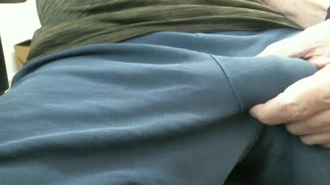 Snapshot of ngurth chatting on September 2025 08:41:01 PM ngurth online show from September 2025 08:41:01 PM