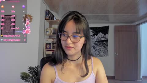 Snapshot of nia_blaze chatting on December 2024 09:02:01 PM Nia online show from December 2024 09:02:01 PM