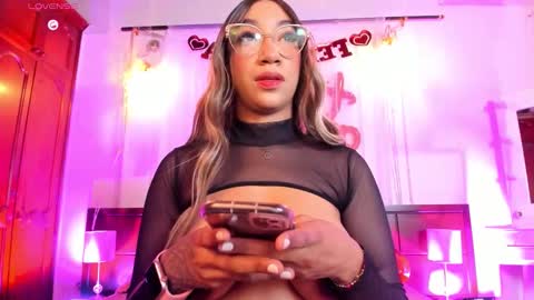 Nia online show from February 2026 11:05:02 PM