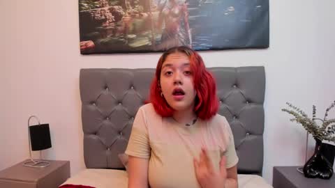 Estefani  online show from March 2025 03:34:02 AM