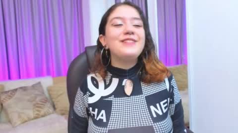 Estefani  online show from April 2026 11:47:02 AM