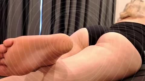 Kim online show from February 2026 11:58:02 PM