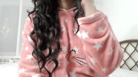 Sfora online show from March 2026 02:49:01 AM