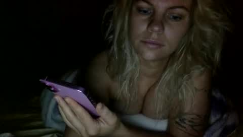 Snapshot of nicecolddrink2 chatting on January 2025 11:49:01 AM Amber online show from January 2025 11:49:01 AM