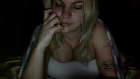 Snapshot of nicecolddrink2 chatting on January 2025 12:24:01 PM Amber online show from January 2025 12:24:01 PM