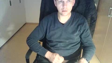 NiceGuyFlo online show from November 2025 12:35:02 AM