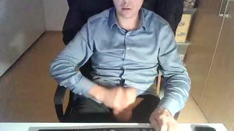 NiceGuyFlo online show from November 2025 12:21:01 AM