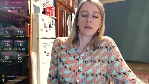 Kathrine online show from October 2025 04:57:01 PM