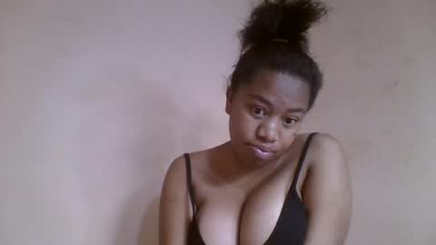nicelly01 online show from June 2026 05:59:01 AM