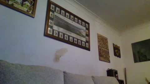 Snapshot of niceozziecockxxx chatting on March 2025 04:33:02 PM Sexiishaine online show from March 2025 04:33:02 PM