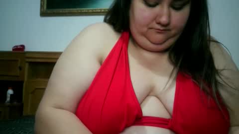 Snapshot of nicholle chatting on April 2026 09:35:01 PM Nicholle online show from April 2026 09:35:01 PM