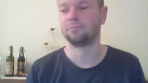 nick1990b online show from March 2025 04:54:02 PM