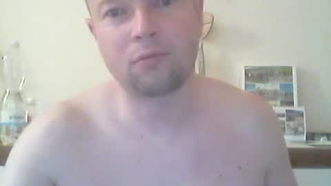 nick1990b online show from April 2026 05:51:01 PM