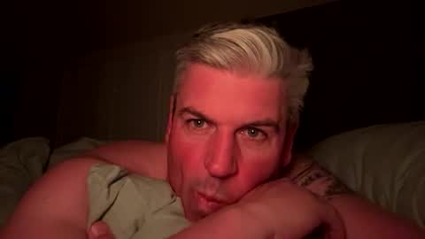 nick578320 online show from September 2025 12:49:02 PM