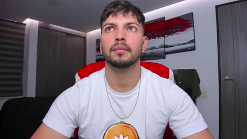 Nick Klaus online show from November 2025 12:32:01 AM