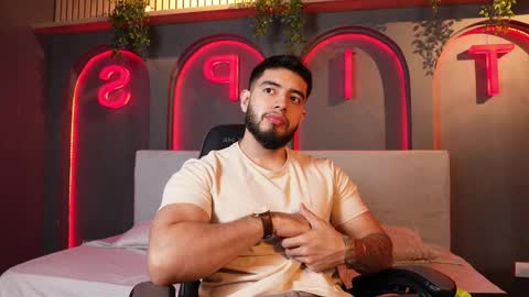 Snapshot of nick_vans chatting on November 2025 08:05:02 AM Jhohan online show from November 2025 08:05:02 AM