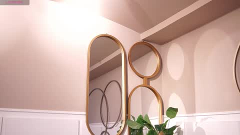 Snapshot of nick_vans chatting on November 2025 01:44:01 PM Jhohan online show from November 2025 01:44:01 PM