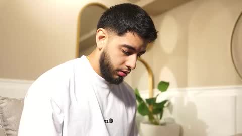 Snapshot of nick_vans chatting on November 2025 12:20:01 PM Jhohan online show from November 2025 12:20:01 PM